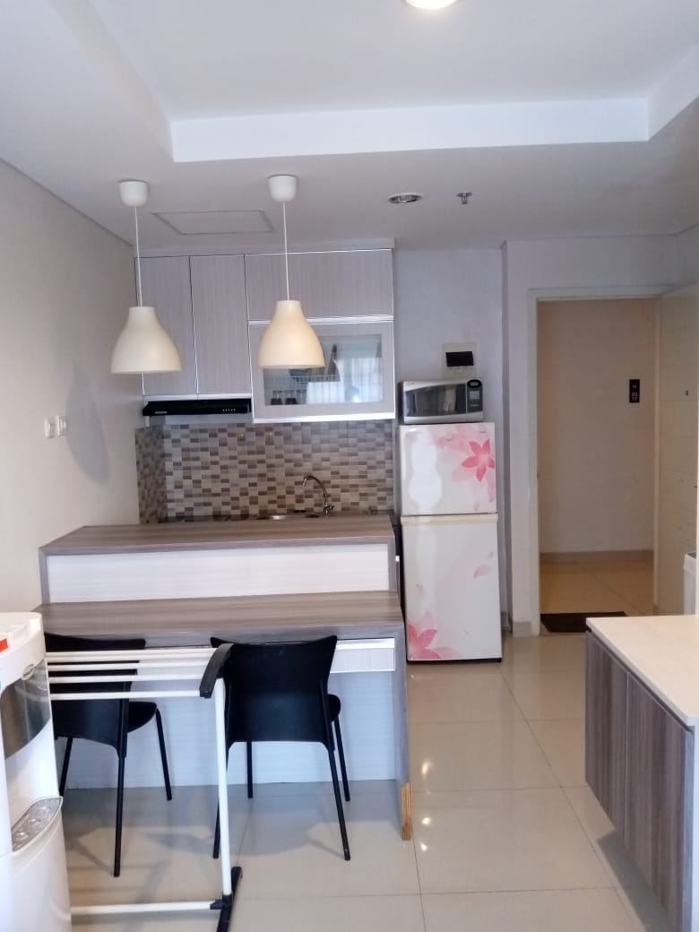 Unit 1 BR Apartemen Trivium Terrace Tower Suite Disewakan di Lippo Cikarang